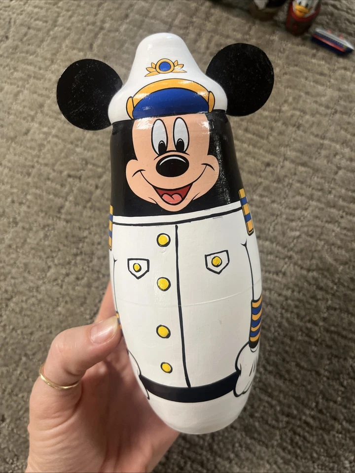 Juego de muñecas rusas de anidación Disney Cruise Line de colección Mickey Minnie Goofy Donald Ship Foto 2 de 4
