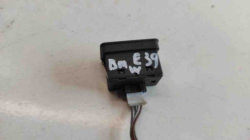 BMW 5 E39 Schalter für Fensterheber hinten links 8368974 2.50 Diesel 17120033