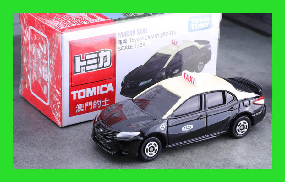 APR 2025 Toyota CAMRY SPORTS MACAU TAXI 1:64 TOMICA TOMY TAKARA