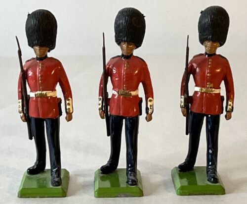 Set of 3 Britains LTD British Guard Toy Soldiers England Metal 2 1/2" Vintage