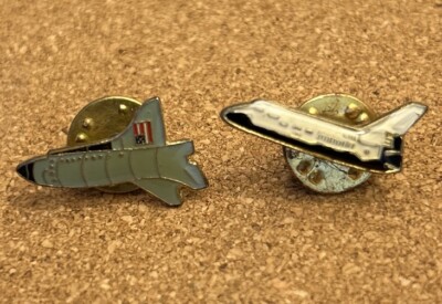 Vintage Space Shuttle 7/8'' Pin-Back Lapel Lot Of 2 Different