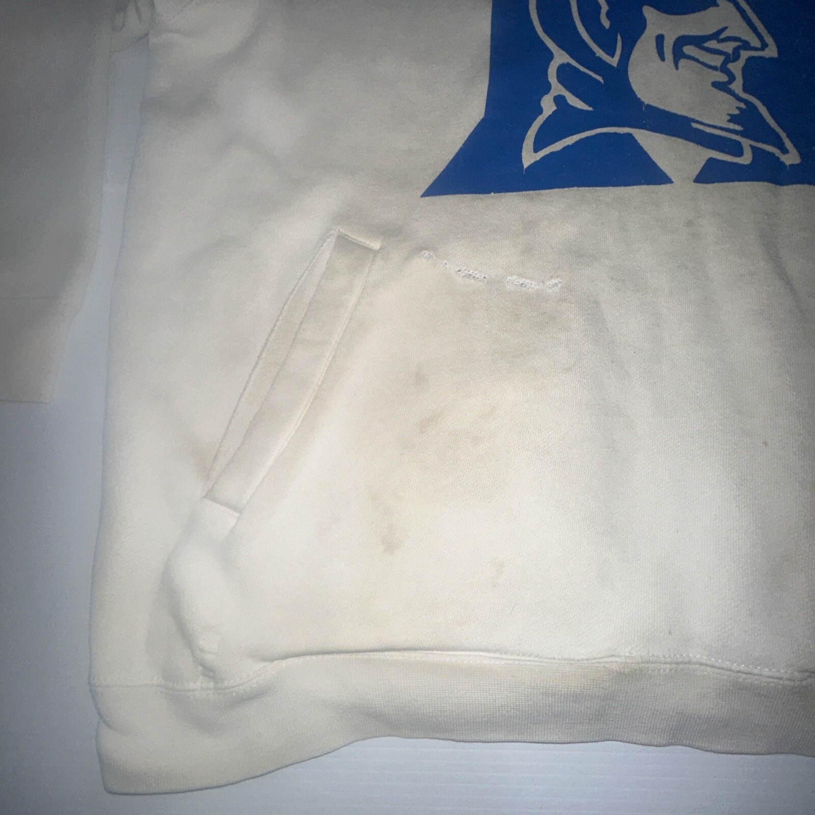 Team Ed Apparel Footlocker Duke University Blue Devil Hoodie Jumper L Distressed image 3