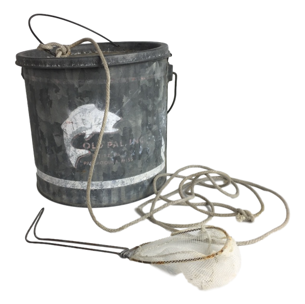 Vintage Old PAL Woodstream Metal Floating Minnow Bait Bucket Fishing