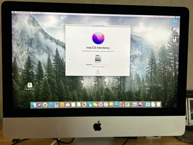 Apple iMac Retina 4K 21.5-inch Late 2015 8GB 1TB 3.2GHz Intel Core