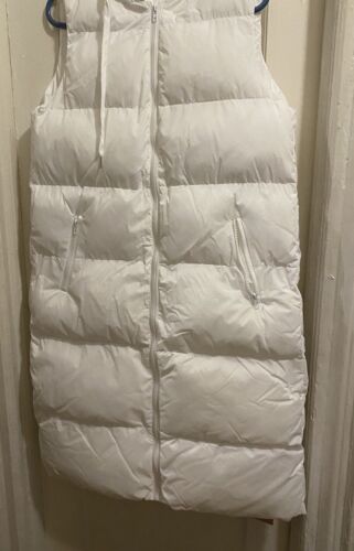 Women’s Long puffer coat vest Hooded White Sz: S NWT