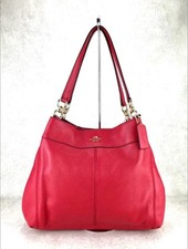 Item COACH Shoulder Bag