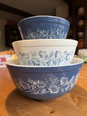 Pyrex Colonial Mist Mixing Bowls 401 402 403 | eBay