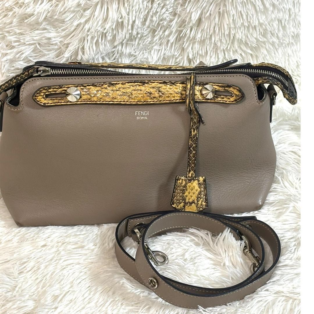 FENDI Visaway Python Shoulder Bag Gray Leather Me… - image 2