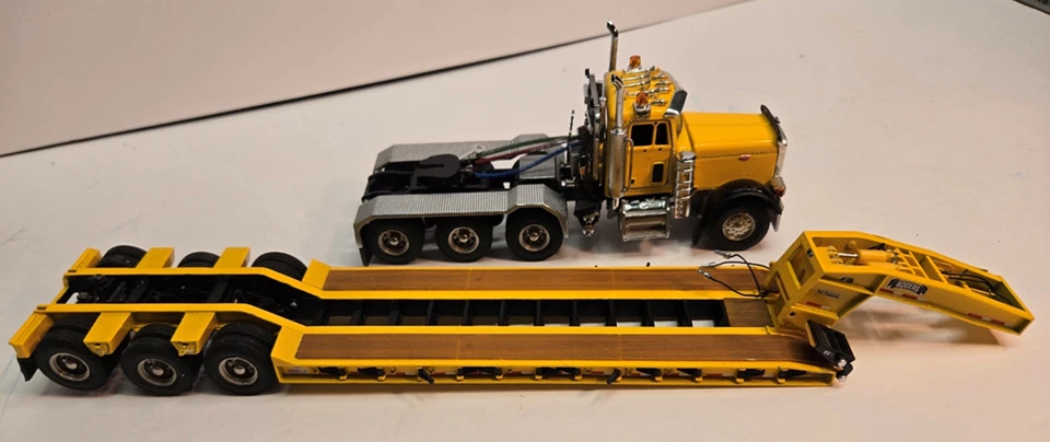 1/50 SWORD Peterbilt 379 w Rodgers 3 axle lowboy Yellow / Black FREE SHIPPING !! - Image 3 of 4