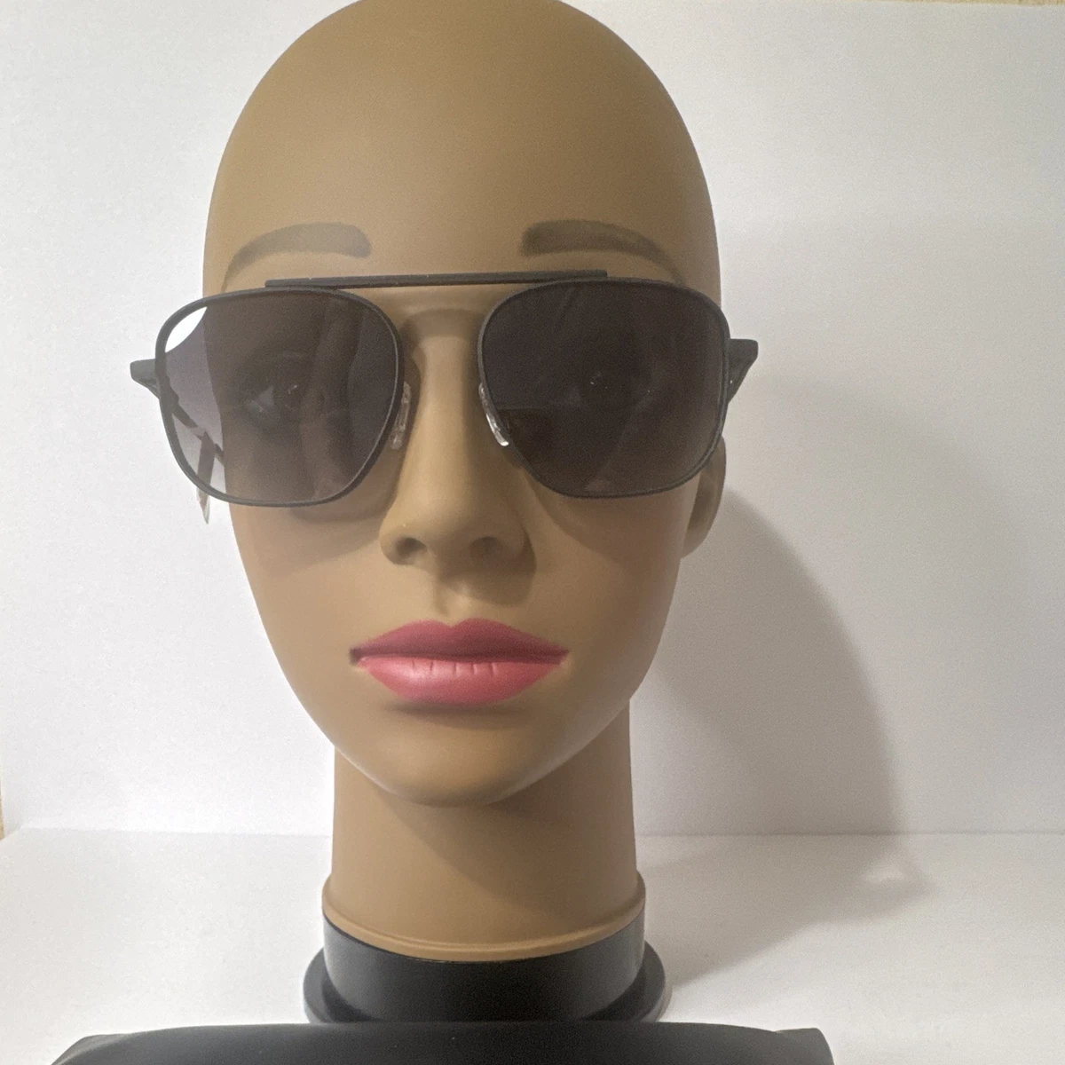 Designer Sunglasses Black Carolina Lemke for Women for sale  display picture 3