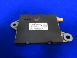 AUDI TT 8J ANTENNE AERIAL VERSTÄRKER MODUL 2007 8J8035225M