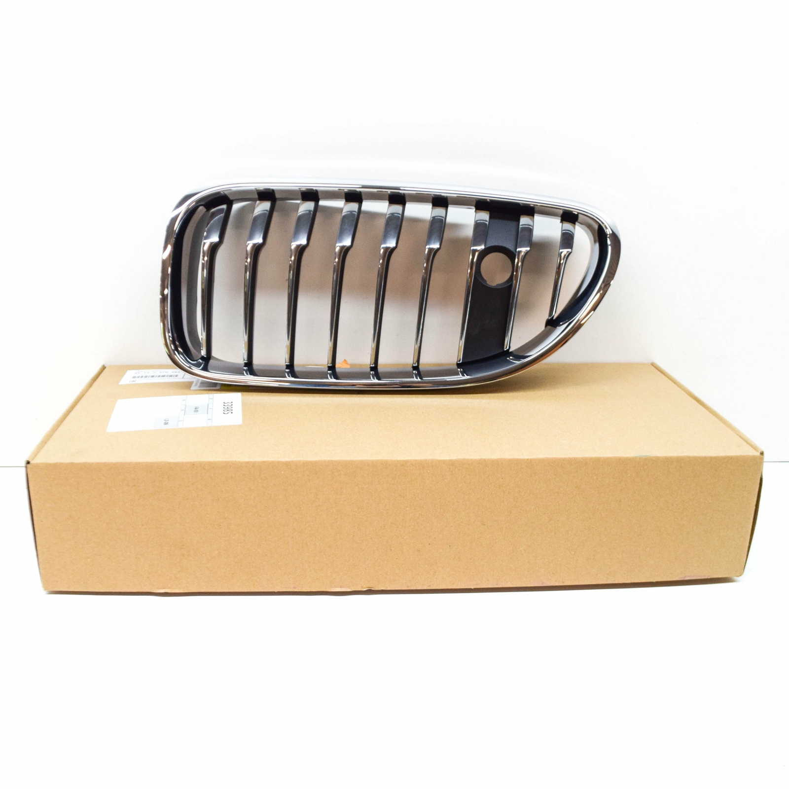Genuine OE BMW F06n F12n Front Radiator Kidney Grille Nivi Left 
