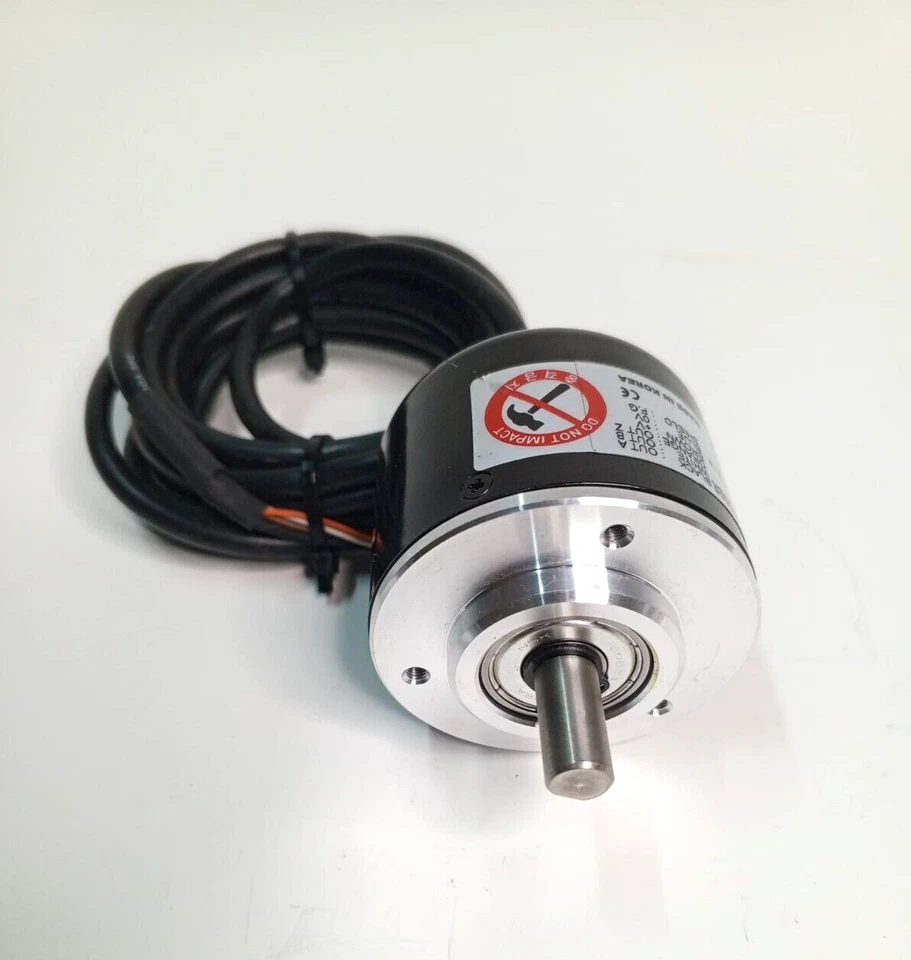 CODIFICADOR AUTONICS E50S8-5000-3-T-1 2 piezas Codificador Autonics E50S8 Foto 3 de 4