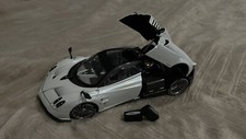 1:18 Pagani Huayra Roadster