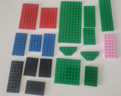 LEGO SET OF 18 PIECES   FLAT BASE RANDOM COLOR PIECES BRICKS LEGOS