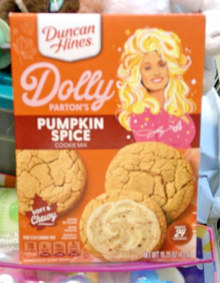 Duncan  Hines Dolly Parton s Pumpkin Spice Cookies Mix