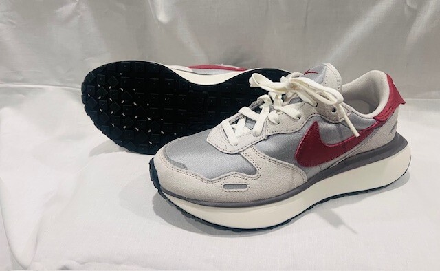 スニーカー NIKE W PHOENIX WAFFLE GREY BLACK FD2196-100 Nike Women's Phoenix Waffle 