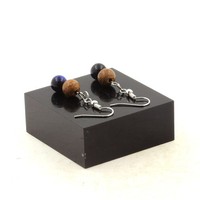 Mineralien Und Edelsteine. Ohrringe 2 Perlen Blaues Tigerauge