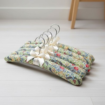 Padded Clothes Hangers for Women Fabric 15in Floral Suit Sweater Dress Pack 5