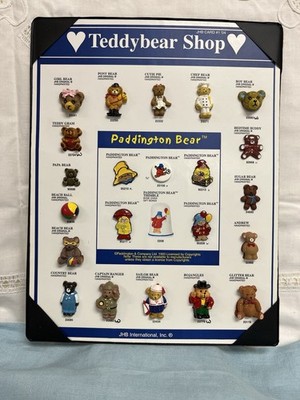 JHB #1/2004 Teddybear Shop Salesman Sample Button Card Majority Hand Painted