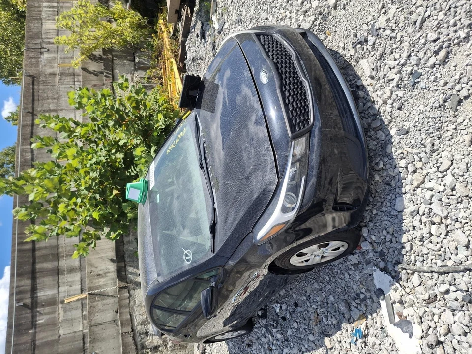 Cilindro maestro de freno usado se adapta a: Kia Forte 2017 grado A Foto 2 de 4