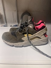 Nike Huarache Run Premium Used Mens 10 Suede Exclusive Colorway