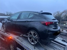 Vauxhall Astra 2018 SRI 1.4 Turbo Black 5door Breaking ONE WHEEL NUT