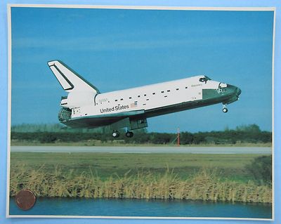 Lithograph PHOTO vtg NASA 8'' x 10'' Space Shuttle DISCOVERY Successful LANDING