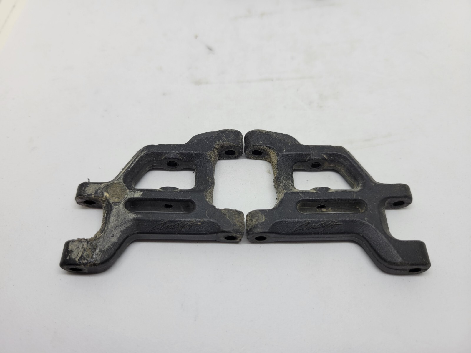 Team Associated Andys 3204 Narrow Short Oval Sprint RC10 Front Suspension A Arms