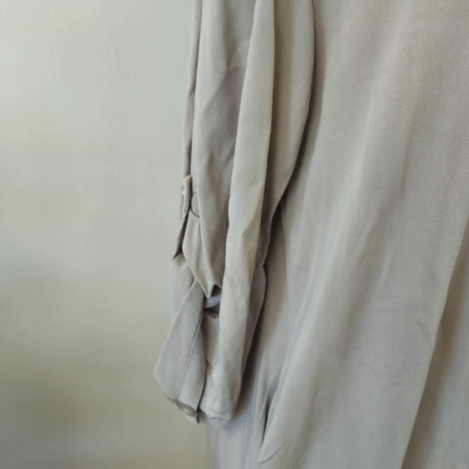 Italy Woman Kleid Midi Hemdblusenkleid mit V Strass Bluse Beige Größe 38 40 42 - Bild 4 von 4