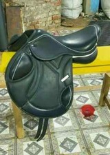 NEW ENGLISH CLOSE CONTACT LEATHER SADDLE SIZE 17.5" inch Premium Leather.
