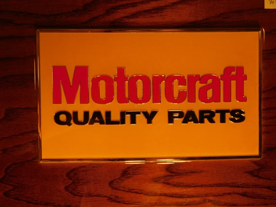 Motorcraft Original Vintage Advertising Logo on Wood Lacquered Clock Start Motor - Image 2 of 4
