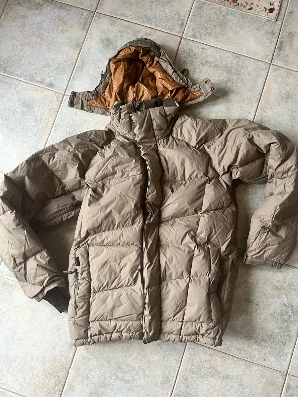 Vans Jacket Mens Medium Brown Hooded Puffer Full Zip Insulated Winter