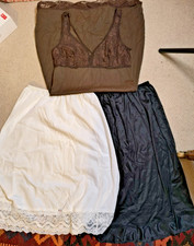 Vintage St Michael Petticoat wei&szlig; schwarz braun seidig Spitzenborte Schlitz halber Slip 8-10