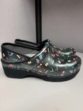 Dansko Women's LT Pro Hero Patent Clog Size 39 Used