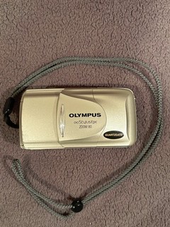 Olympus Stylus Epic Zoom 80 35mm Film Point & Shoot Camera VGC