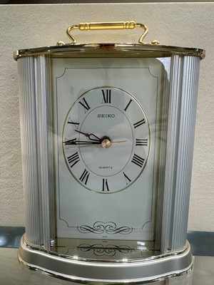 SEIKO Quartz Mantel, Desk Clock  Silvertone and Goldtone  QQZ017S