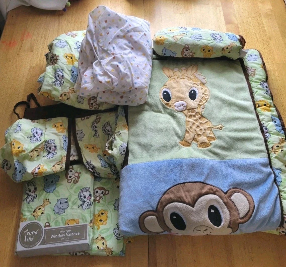 Trend Lab Baby Jungle Animals Boys/Unisex Nursery/Bedding/Crib Set Pre-owned
Opens in a new window o