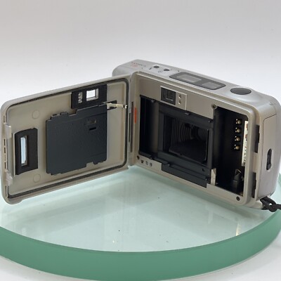 YASHICAヤシカT5D Carl ZeissTessar 3,5/35 T＊ s-l400.jpg