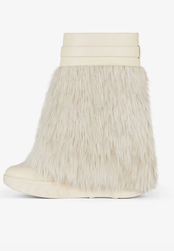 GIVENCHY NIB $3150. Ivory Alpaca Fur Shark Lock Wedge Boots Shoes Size 9 - Picture 3 of 6