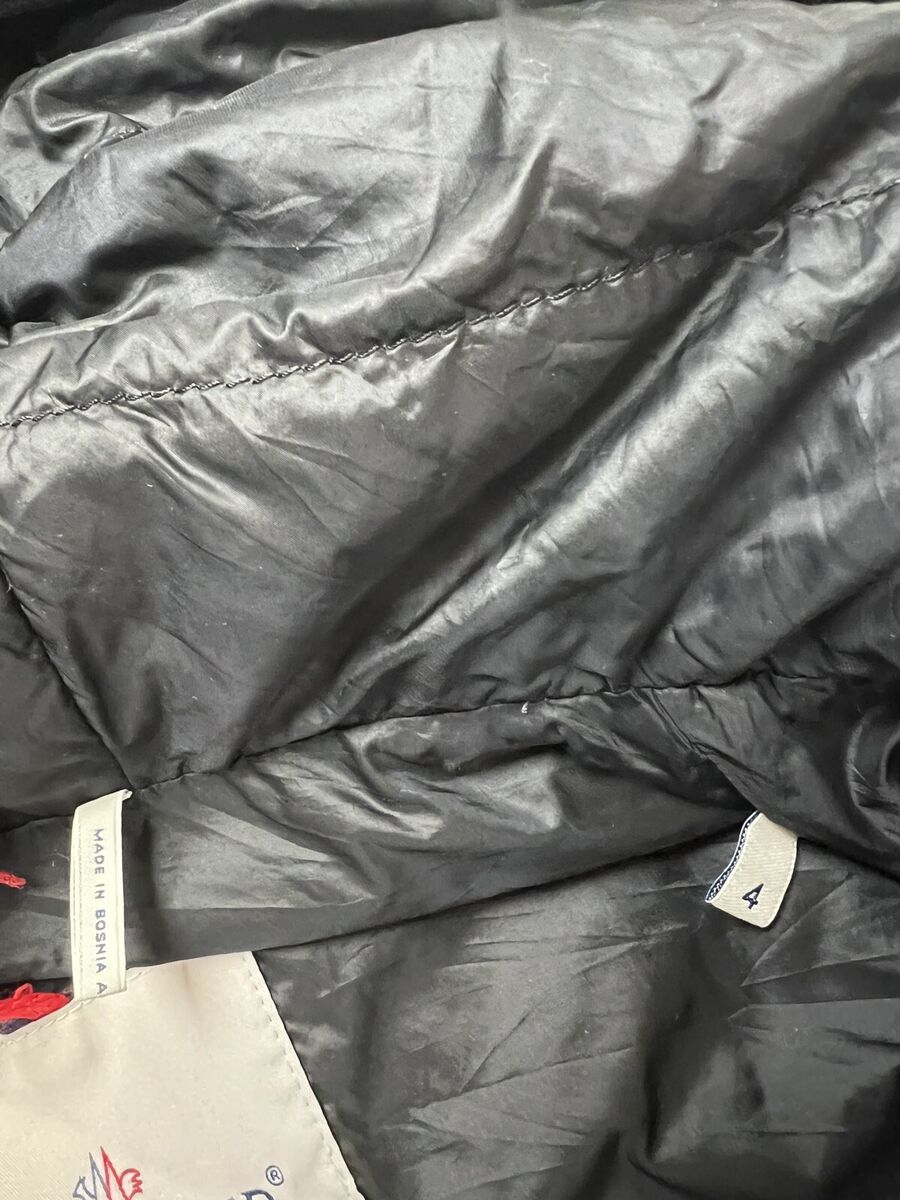 MONCLER Bles Giubbotto Hooded Black Puffer Jacket Size 4 MONCLER Bles Giubbotto Hooded Black Puffer Jacket Size 4