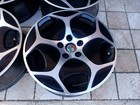 Foto 2 di 2