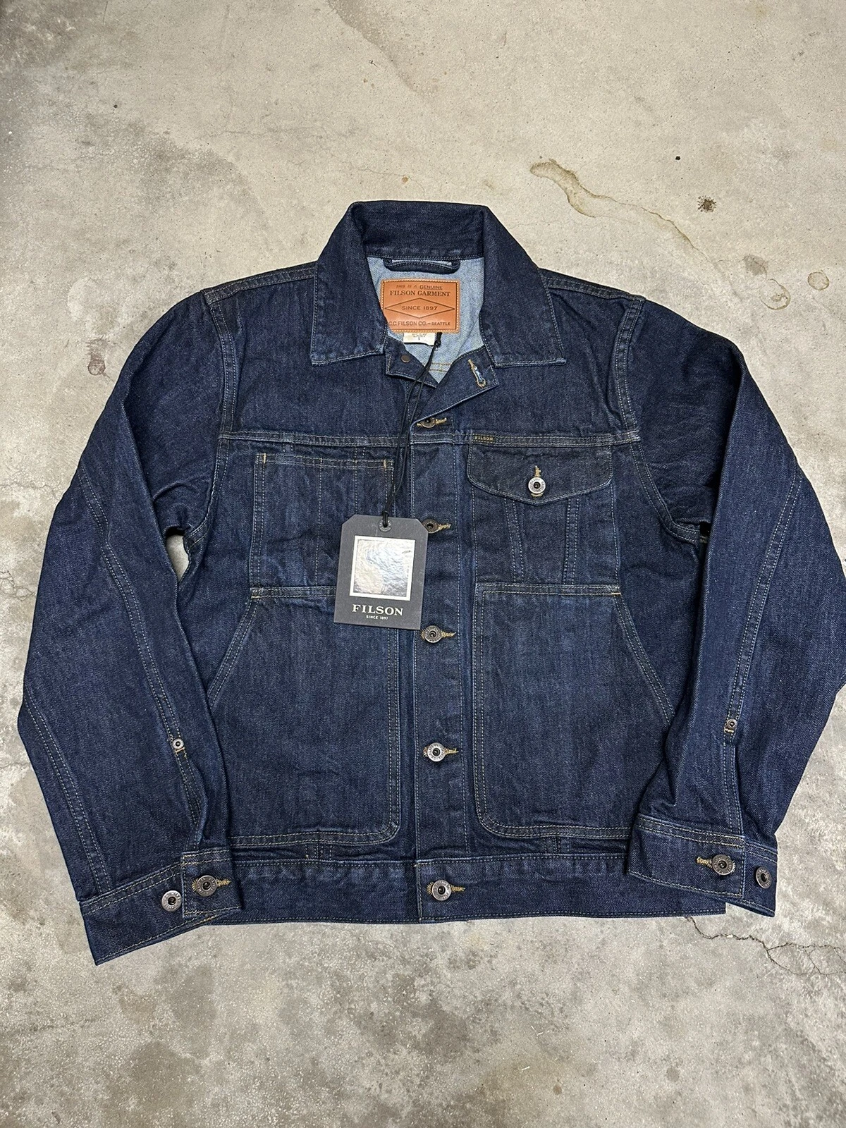 NWT Filson Unlined Denim Short Cruiser Rinsed Indigo Blue Mens Button USA XS