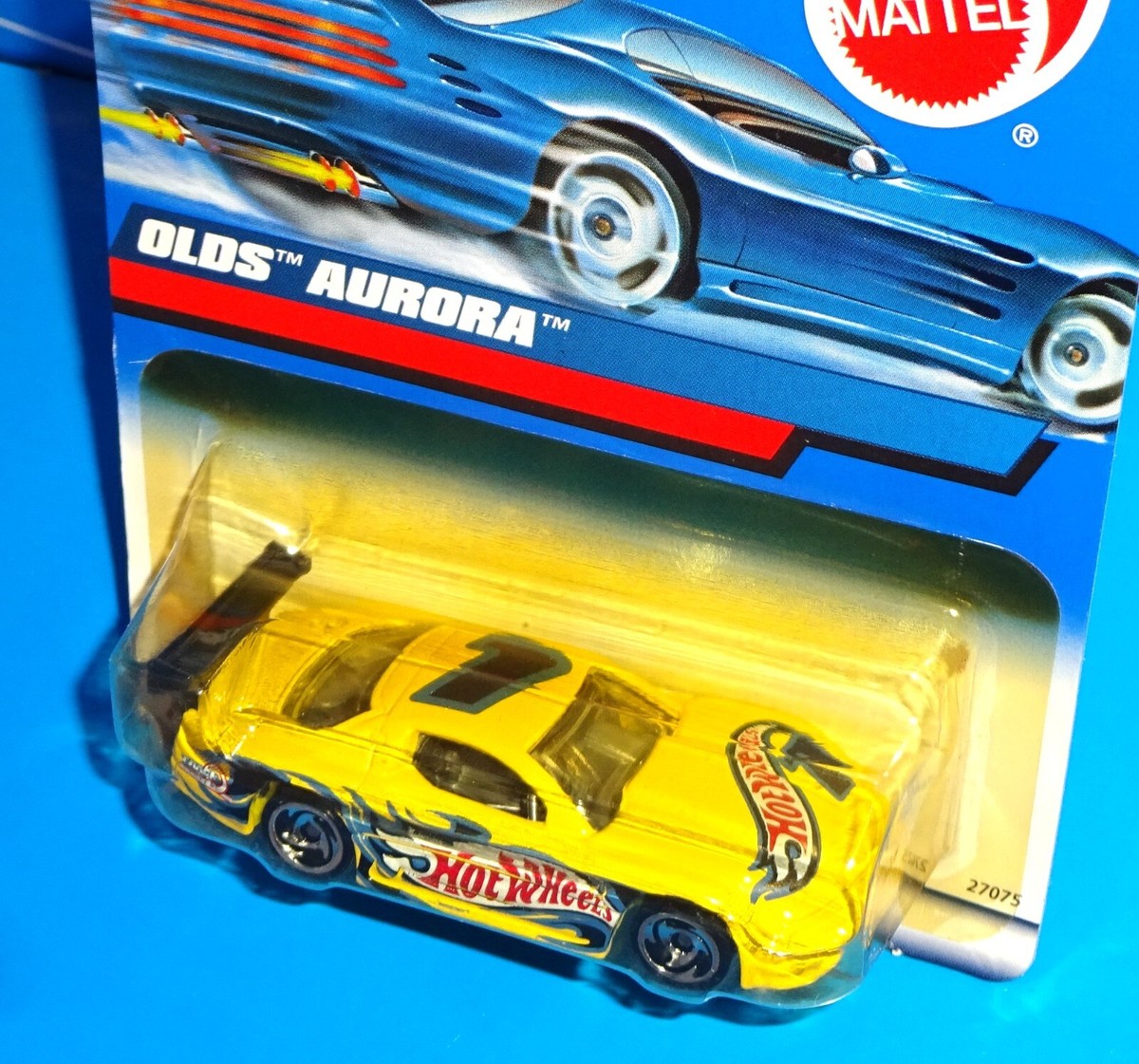 Hot Wheels 2000 Mainline #108 Olds Aurora GTS-1 Yellow w