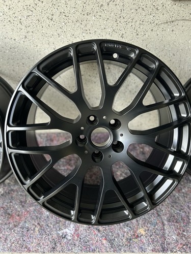 PLATIN Felgen Audi Mercedes etc 8x19“ ET28 Schwarz Matt Neu Pulverbeschichtet - Bild 2 von 5