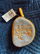 Harry Potter Wizarding World Universal Studios Hufflepuff Chenille Coin Purse