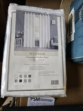 Wyndham grommet window panel snow white 52x95 RN18474