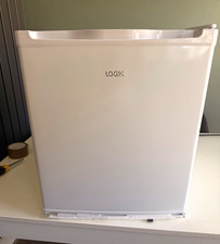 Logik LTTFW22 Table Top Mini Fridge Freezer 31L White Single Door