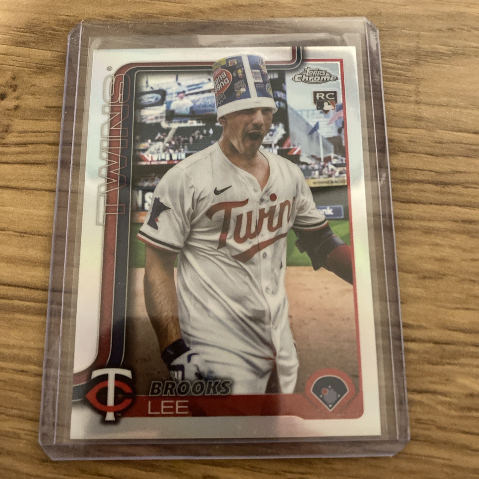 2025 Topps Chrome Update Brooks Lee #USC6 Image Variation SP SSP Refractor RC