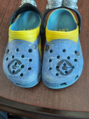 Crocs Boys Girls Kids 11, 11C Minions Clogs Despicable Me Yellow Blue RARE